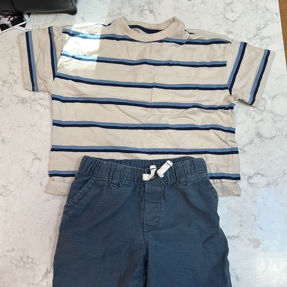 Boys summer preppy outfit striped top & navy adjustable shorts size 6, small 6/7